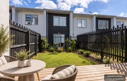 5 Wharetana Crescent, New Lynn, Waitakere City