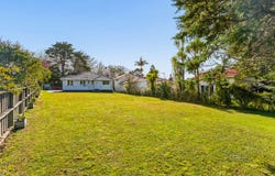526A West Coast Road, Oratia, Waitakere City