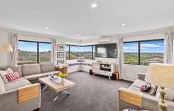 86 Whites Road, Whitford, Manukau City