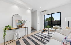8/12 Yeovil Road, Te Atatu Peninsula, Waitakere City