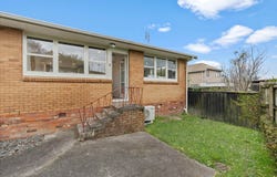 2/102 McLeod Road, Te Atatu South, Waitakere City