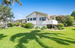 2 Mollyhawk Rise, Arkles Bay, Rodney