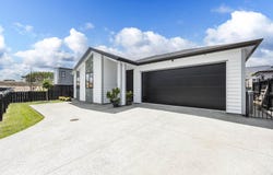 12 Purua Street, Milldale, Rodney