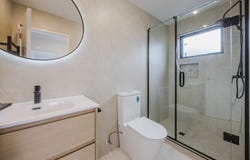 4/10 Vincent Street, Howick, Manukau City
