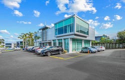 Unit 4/49 Apollo Drive, Rosedale, North Shore City