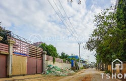 Nirouth, Chbar Ampov, Phnom Penh