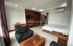 Boeung Prolit, 7 Makara, Phnom Penh