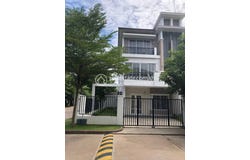Nirouth, Chbar Ampov, Phnom Penh