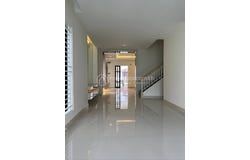 Nirouth, Chbar Ampov, Phnom Penh