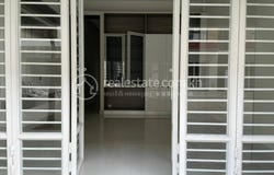 Nirouth, Chbar Ampov, Phnom Penh