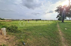 Sambuor Meas, Mukh Kampul, Kandal