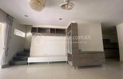 Nirouth, Chbar Ampov, Phnom Penh