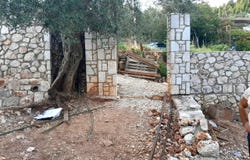 Ilias, Vlorë 9422