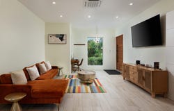 Saint Silas Heights, St. Silas Heights, Saint James