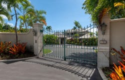 62 Old Molyneux Rd, St. James, Saint James