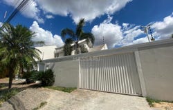 Rua Pioneiro Antônio Clareth Guimarães Avenida Herval, 1322, Maringá, Paraná 87030090