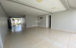 Rua Pioneiro Antônio Clareth Guimarães Avenida Herval, 1322, Maringá, Paraná 87030090