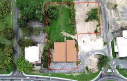 COMMERCIAL BUILDING TONIQUE WILLIAMS DARLING, New Providence/Paradise Island, New Providence/Paradise Island