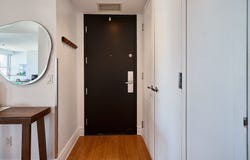 10 Rue St-Jacques, Ville-Marie, Quebec H2Y1L2