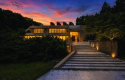 30 High Point Road, Toronto, Ontario M3C 2R3