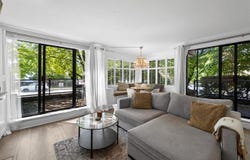 1702 Chesterfield Avenue 101, North Vancouver, British Columbia V7M 2P1