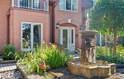9 Av. Sauriol, Laval-des-Rapides, Quebec H7N3A3