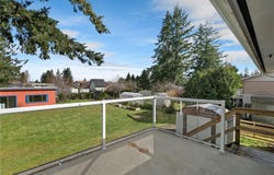 480 4th Ave, Campbell River, British Columbia V9W 3W8