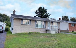 42 Rue Bellevue, Trois-Rivières, Quebec G9B1H6