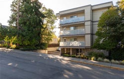 3230 Glasgow Ave 203, Saanich, British Columbia V8X 1M2
