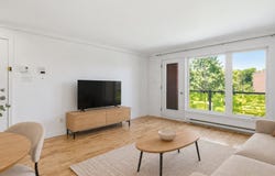 1274 Boul. Rosemont, Rosemont/La Petite-Patrie, Quebec H2H2A7