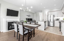 5 Zenyatta Lane, East Gwillimbury, Ontario L9N0N7