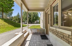 858 Boul. du Plateau, Aylmer, Quebec J9J0V9