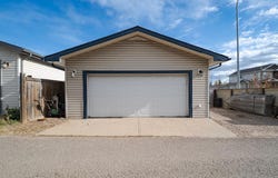 249 Thrush Street, Fort McMurray, Alberta T9K0L8