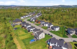 1683 Rue des Étriers, Brompton/Rock Forest/Saint-Élie/Deauville, Quebec J1N1C3