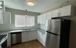 540 King Street Eas B8, Hamilton, ON, Hamilton, Ontario L8N-1E2