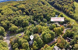 188 Rue Dorchester, Bromont, Quebec J2L 1R2