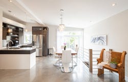 2790 Rue Bayonne, Duvernay, Quebec H7E1T7