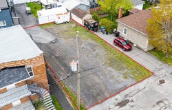 Rue Andrew, Salaberry-de-Valleyfield, Quebec J6S3B3