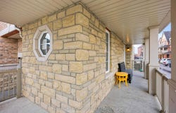 2 Shiff Crescent, Brampton, Ontario L6Z0B4