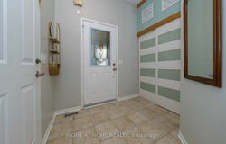 21 Marshview Avenue, Aurora, Ontario L4G7W2