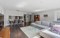 329 Rue Notre-Dame E. 122, Montréal (Ville-Marie), Quebec H2Y 3Z9