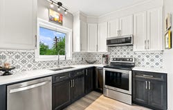 3505 Ch. Hopps, Austin, Quebec J0B 1B0