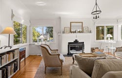 741 Cowper St, Saanich, British Columbia V9A 2G1