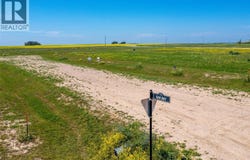 7 Oak BAY, Shields, Saskatchewan S7C0A3