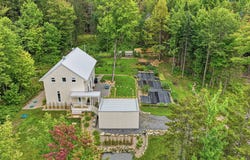 21 Ch. de la Source, Potton, Quebec J0E 1X0