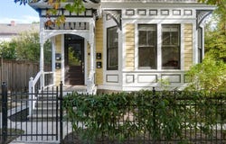 737 Vancouver St, Victoria, British Columbia V8V 3V4