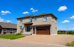 1787 Rue Gabriel, Chicoutimi, Quebec G7J0G4