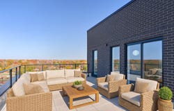 10 Av. Donegani 1001, Pointe-Claire, Quebec H9R 0H2