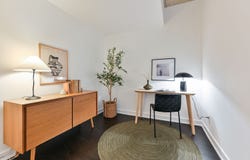 75 Portland St, Toronto, ON M5V 2M9, Canada, Toronto, Ontario M5V