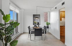 80 Av. Lorne 607, Saint-Lambert, Quebec J4P 3R6